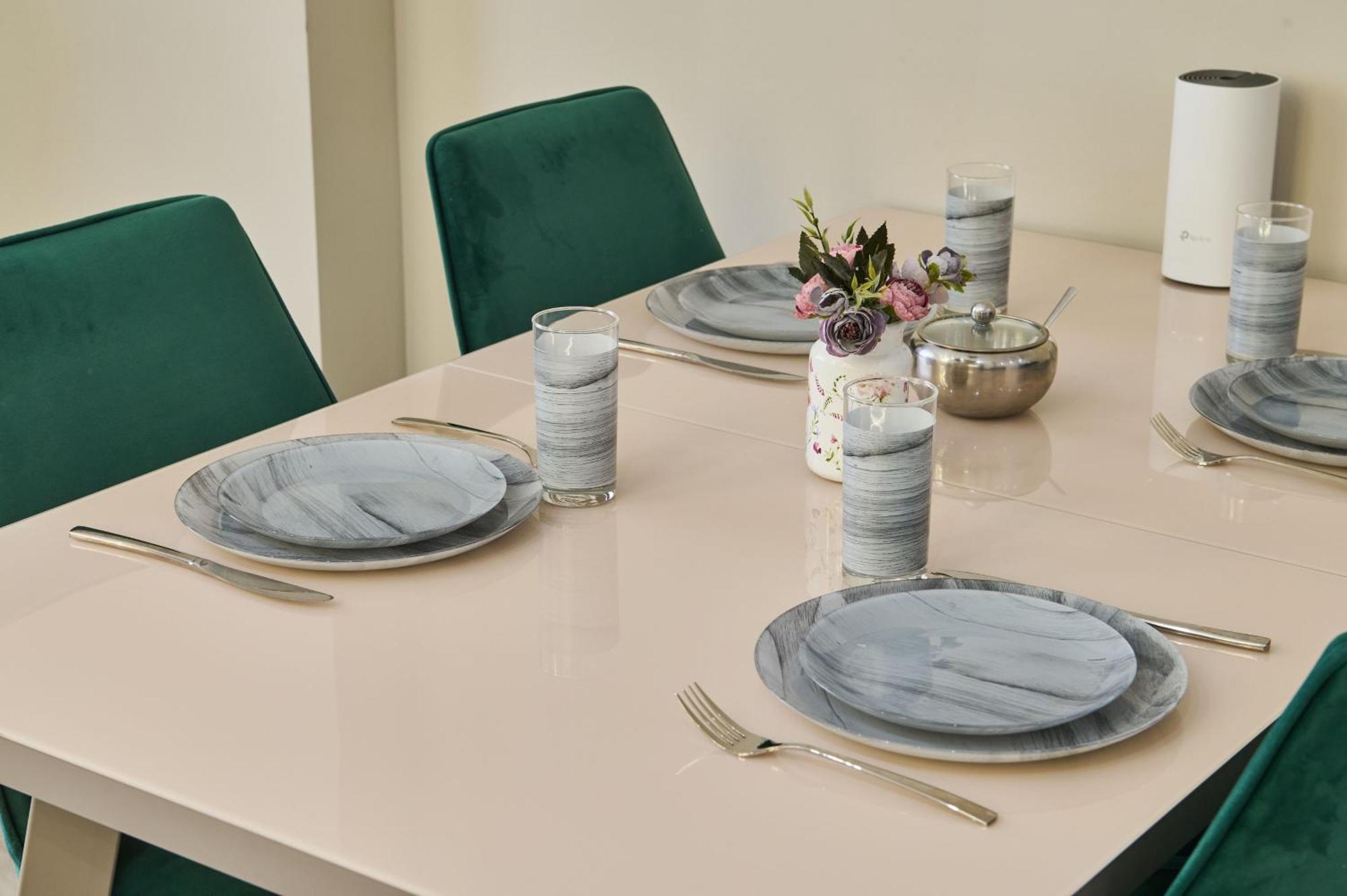 Five Business-Class Rooms In R-House Near Mega Center Ałma Ata Zewnętrze zdjęcie