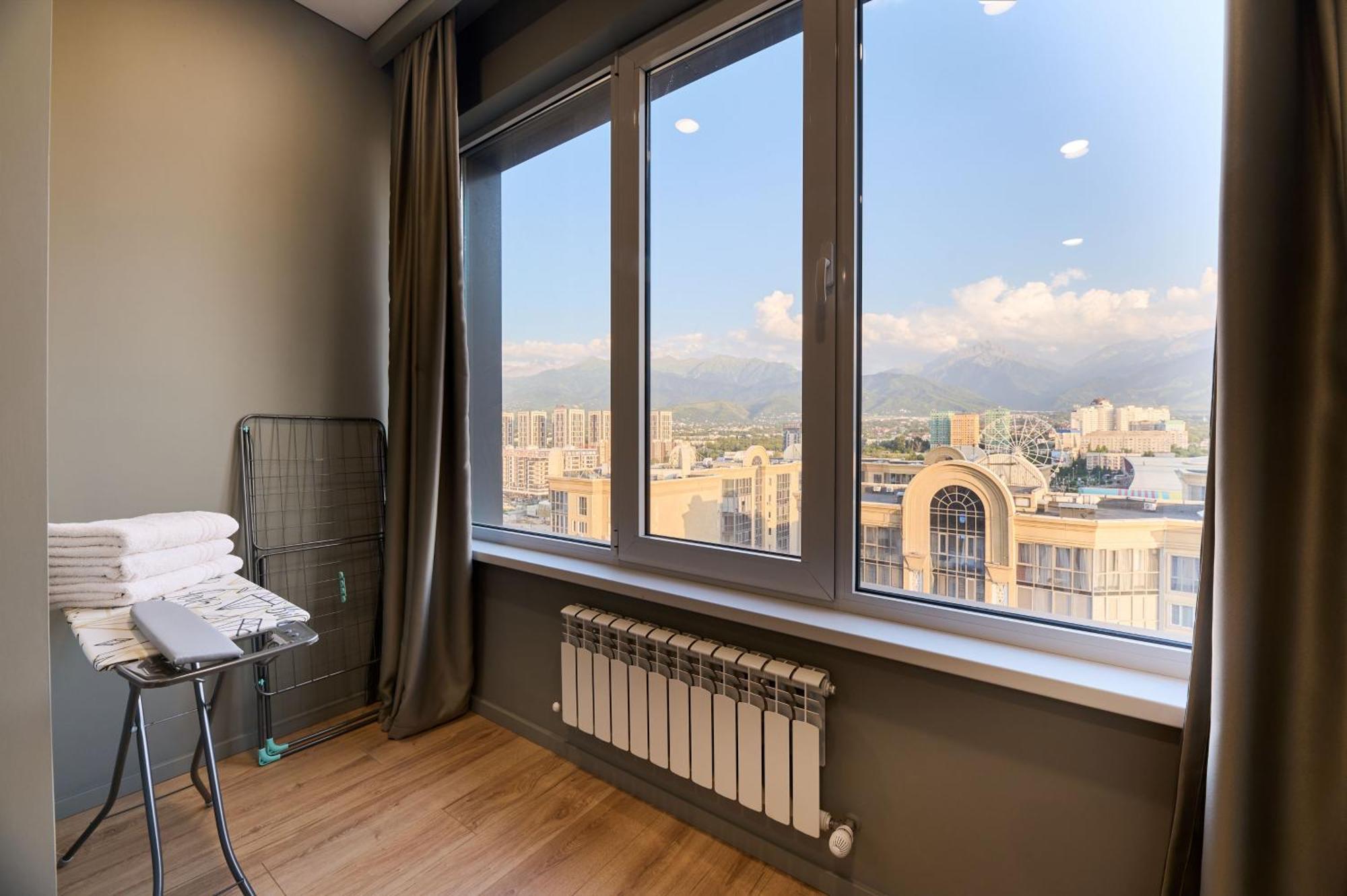 Five Business-Class Rooms In R-House Near Mega Center Ałma Ata Zewnętrze zdjęcie